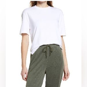 Nordstrom crew neck tee Medium NWOT